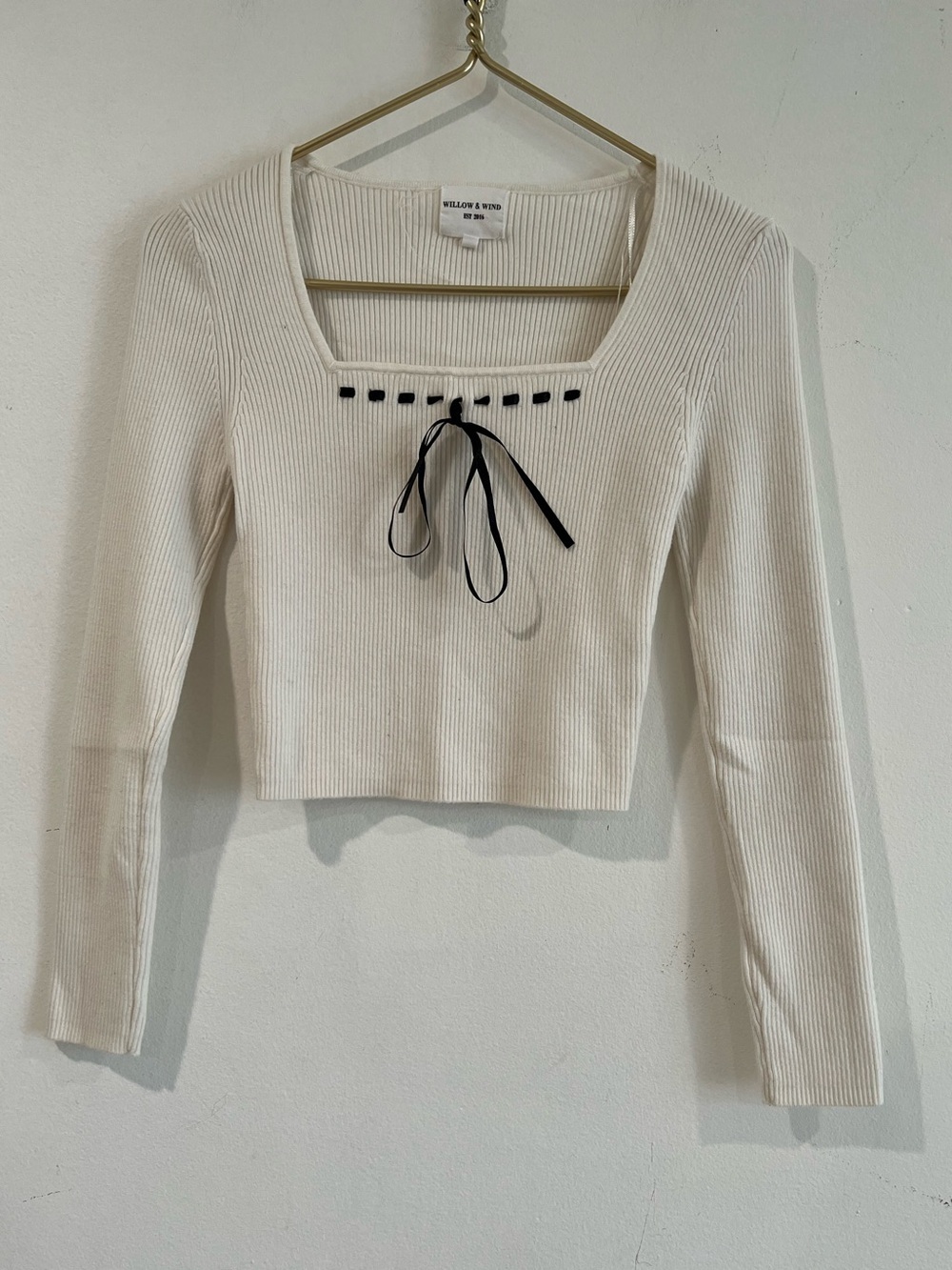 Willow & Wind Cream Ribbed Square-Neck Long-Sleeve Top with Bow M
